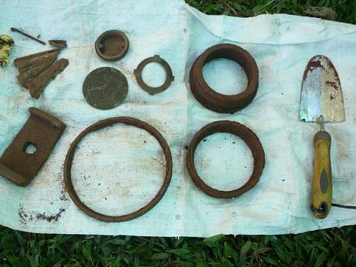 Australian  WWII - Far North  Queensland Metal detecting and  recovery