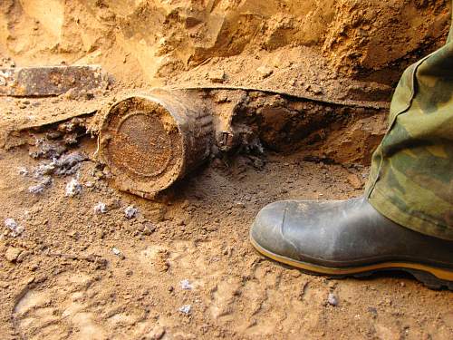 Stalingrad: digging near Gorodis&#1089;he &amp; Gumrak