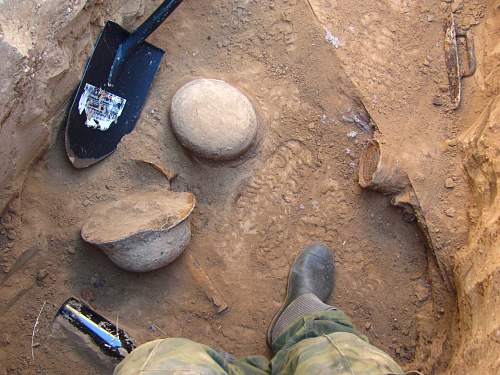 Stalingrad: digging near Gorodis&#1089;he &amp; Gumrak