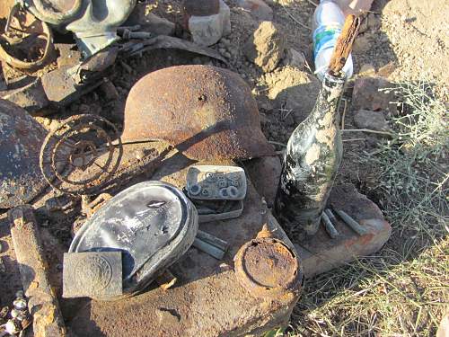 Stalingrad: digging near Gorodis&#1089;he &amp; Gumrak