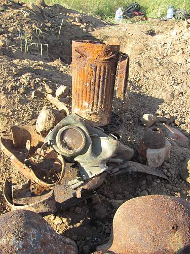 Stalingrad: digging near Gorodis&#1089;he &amp; Gumrak