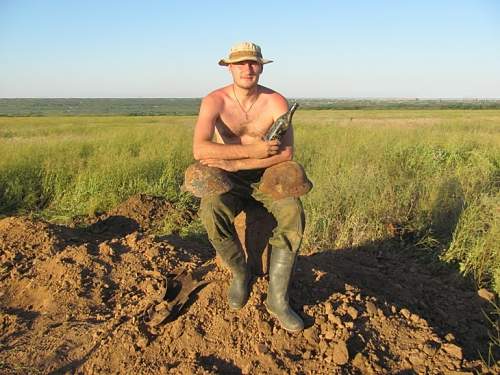 Stalingrad: digging near Gorodis&#1089;he &amp; Gumrak