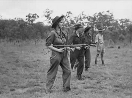 Australian  WWII - Far North  Queensland Metal detecting and  recovery