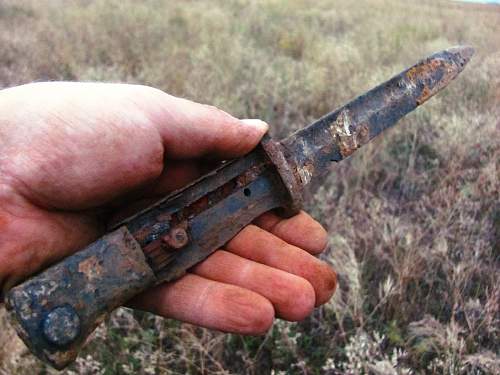 Stalingrad: digging near Gorodis&#1089;he &amp; Gumrak