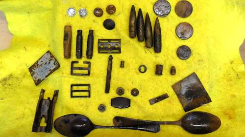 Australian  WWII - Far North  Queensland Metal detecting and  recovery