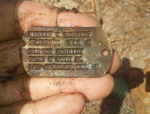 Australian  WWII - Far North  Queensland Metal detecting and  recovery