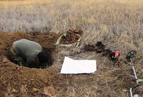 Stalingrad: digging near Gorodis&#1089;he &amp; Gumrak