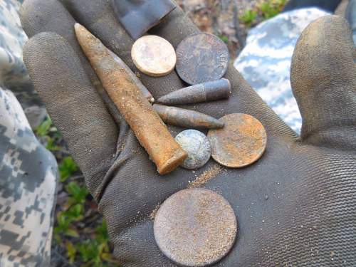 Australian  WWII - Far North  Queensland Metal detecting and  recovery