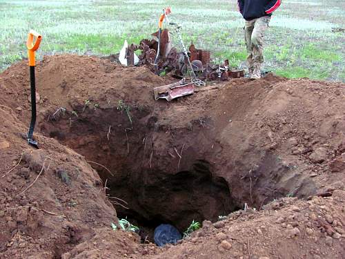 Stalingrad: digging near Gorodis&#1089;he &amp; Gumrak