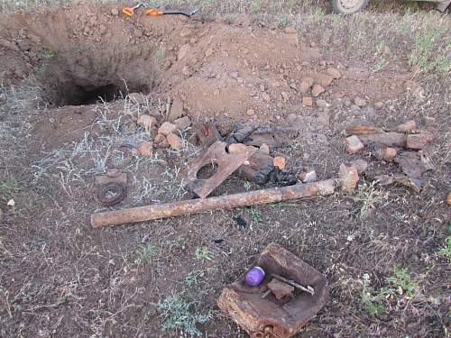 Stalingrad: digging near Gorodis&#1089;he &amp; Gumrak