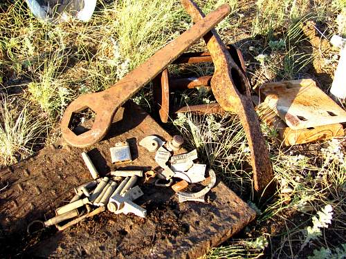 Stalingrad: digging near Gorodis&#1089;he &amp; Gumrak