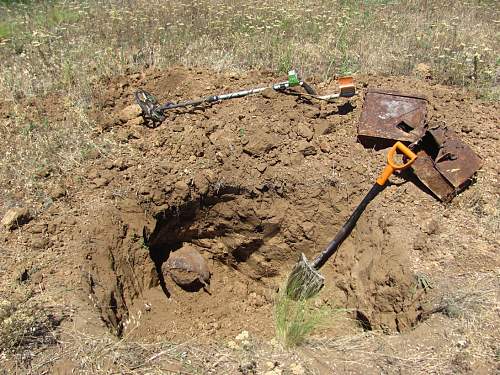 Stalingrad: digging near Gorodis&#1089;he &amp; Gumrak