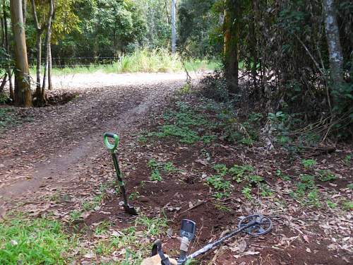 Australian  WWII - Far North  Queensland Metal detecting and  recovery