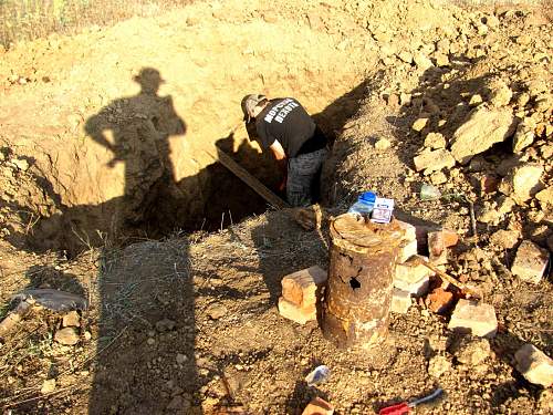 Stalingrad: digging near Gorodis&#1089;he &amp; Gumrak