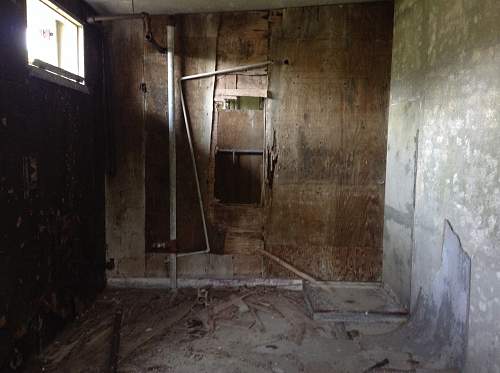 Boston WW2, harbor islands ruins/bunkers.