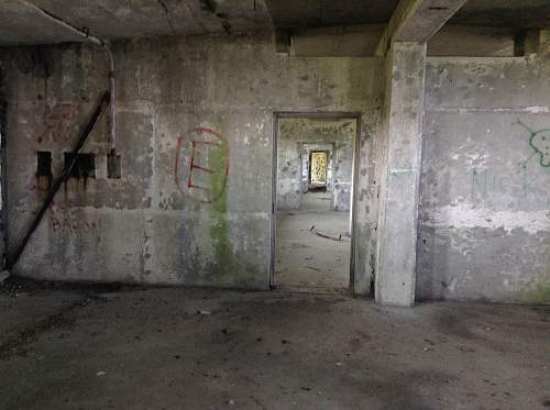 Boston WW2, harbor islands ruins/bunkers.