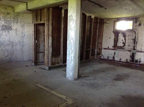 Boston WW2, harbor islands ruins/bunkers.