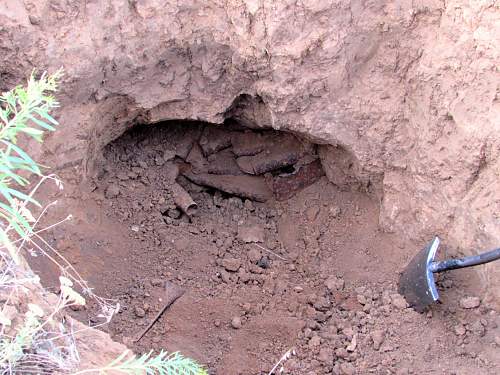 Stalingrad: digging near Gorodis&#1089;he &amp; Gumrak