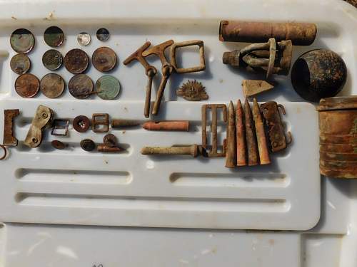 Australian  WWII - Far North  Queensland Metal detecting and  recovery