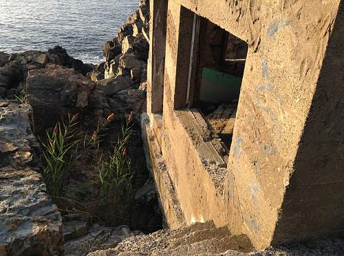 Boston WW2, harbor islands ruins/bunkers.