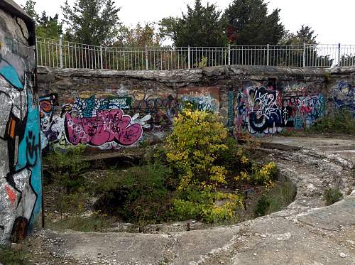 Boston WW2, harbor islands ruins/bunkers.