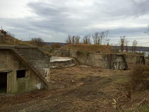 Boston WW2, harbor islands ruins/bunkers.