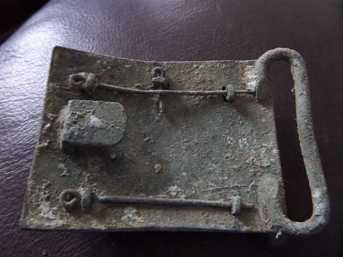 British Officers belt buckle dug up help needed