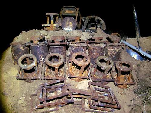 Stalingrad: digging near Gorodis&#1089;he &amp; Gumrak