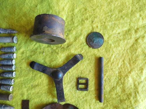 Australian  WWII - Far North  Queensland Metal detecting and  recovery