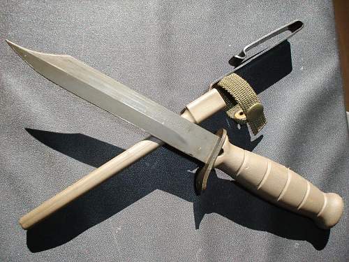 anybody know´s that knife ?