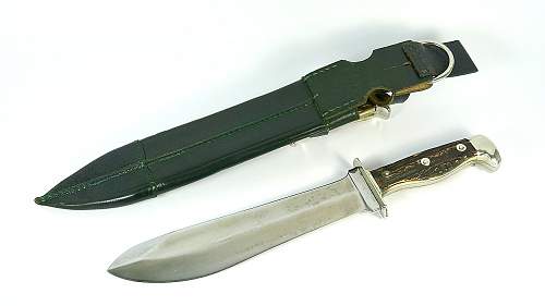 interesting knife/hewer military?