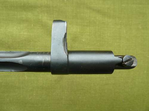 WW2 Russian Folding Bayonet?