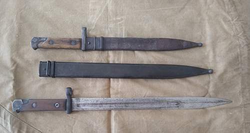 SVT-40 Bayonet market find