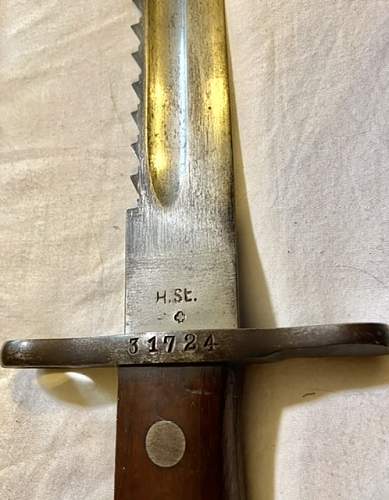 Possible very rare maker’s mark on Swiss M1914 Pioneer sawback bayonet?
