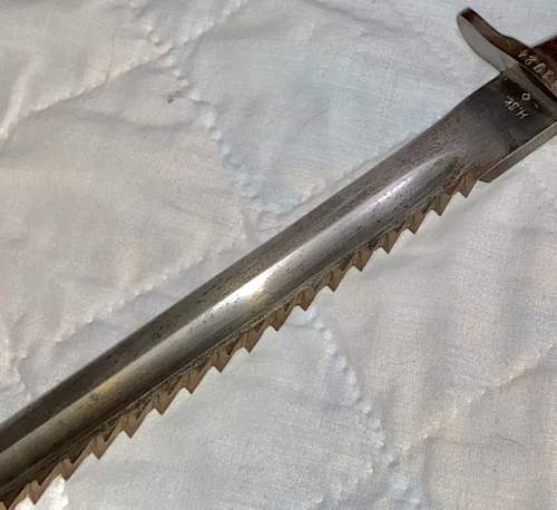 Possible very rare maker’s mark on Swiss M1914 Pioneer sawback bayonet?