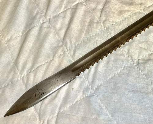 Possible very rare maker’s mark on Swiss M1914 Pioneer sawback bayonet?