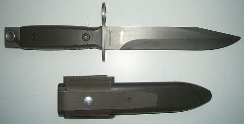 Swiss M1990 bayonet for SIG 90 assault rifle