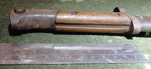 unmarked bayonet, can anyone help identify it