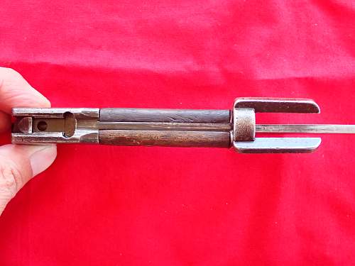 Bayonet for FAL, type A to share