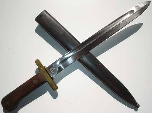 Serb fascine knife