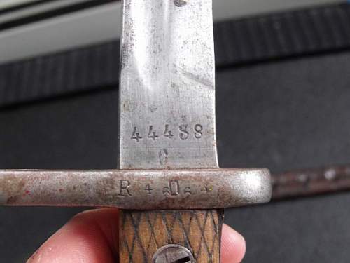 Could anyone identify this bayonet?