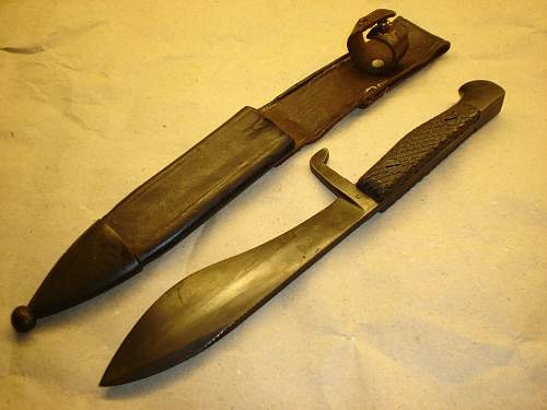 Spanish fighting knife