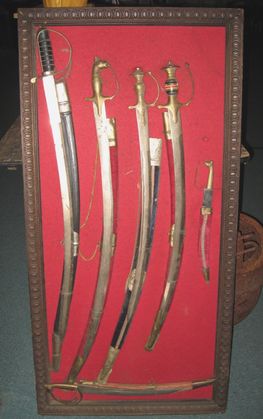 Need help to indentify and appraise these swords