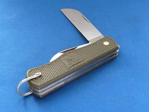 Italian Army Pocket Knife...maybe?