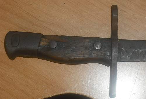 WWII Japanese Arisaka??  Bayonet Close, but no cigar!  Please help