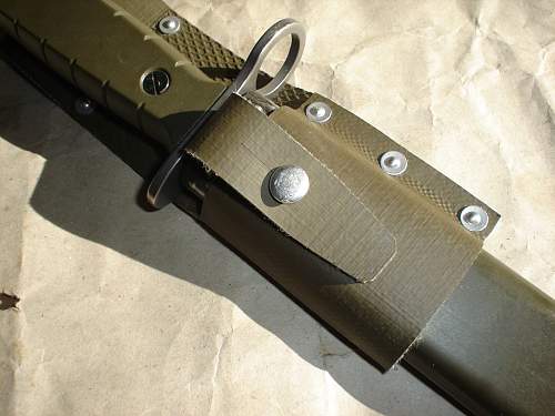 Swiss M1990 bayonet for SIG 90 assault rifle