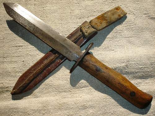 unknown fighting knives ...