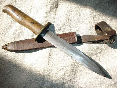 unknown fighting knives ...