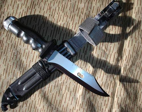 KM87 survival-knife