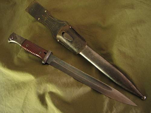 Interesting 1944 Combat Bayonet numbers, scabbard and frog questions? Experts? ;-)